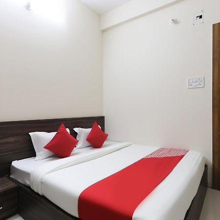 Hotel O La Flora Indore Dış mekan fotoğraf
