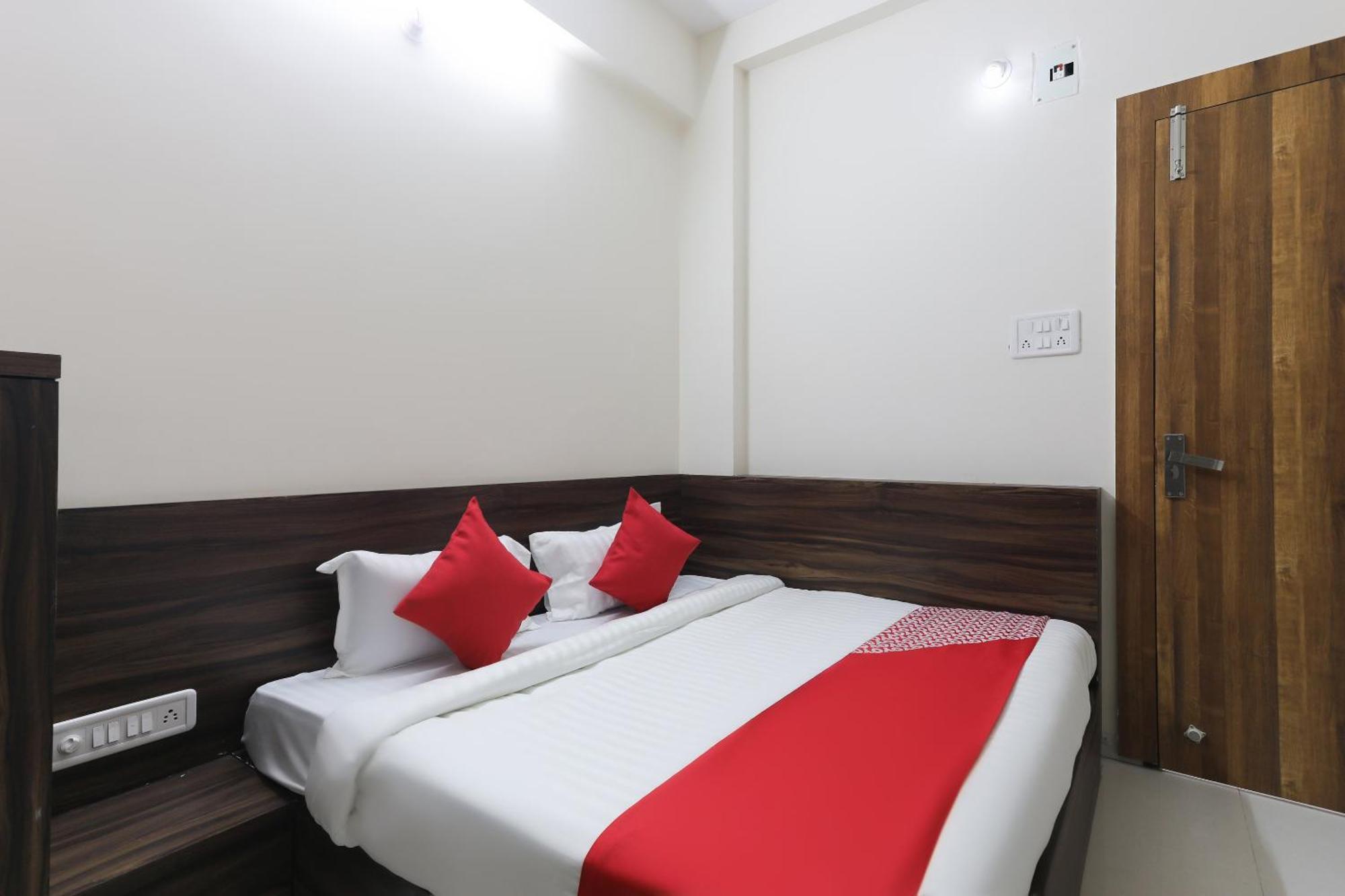 Hotel O La Flora Indore Dış mekan fotoğraf